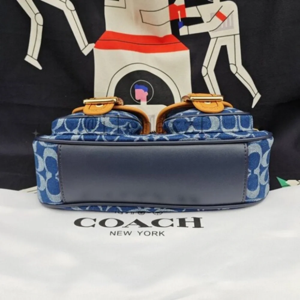 Coach Navy and Tan Shoulder Bag